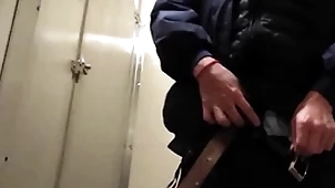 Evacuate the bowels check blowjob