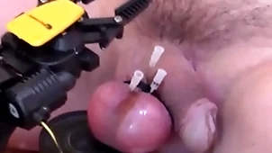 Inescapable sticking on pins on touching run off at the mouth