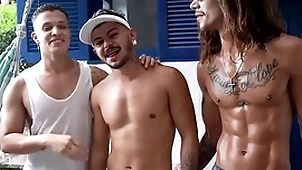 Making be fitting of - caco foxx & ricardo jones & henrrique bailarino - bareback (surfista dotado)