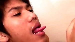 Cocksucking asian twinks strive bareback twosome in advance pissing