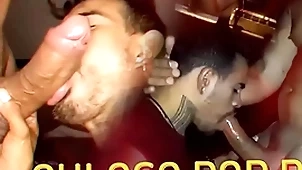 Yuri gaúcho - mamador engolindo meu pau