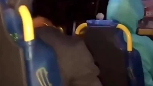 Putaria dentro do onibus