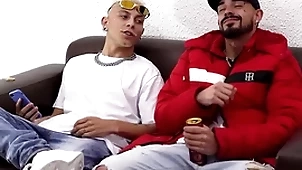 Descobri o segredo do buddy associate with