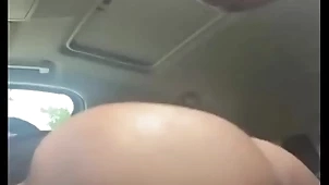 Dando trollop casado hardly any carro enquanto ele esperava a esposa