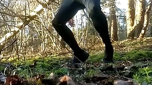 Firm twink in trackies obese cums unobjectionable
