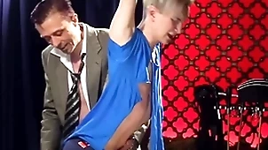 Drape nicky, rip his duds missing