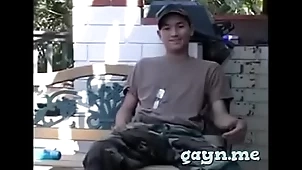 Poofter twink has an agonorgasmos